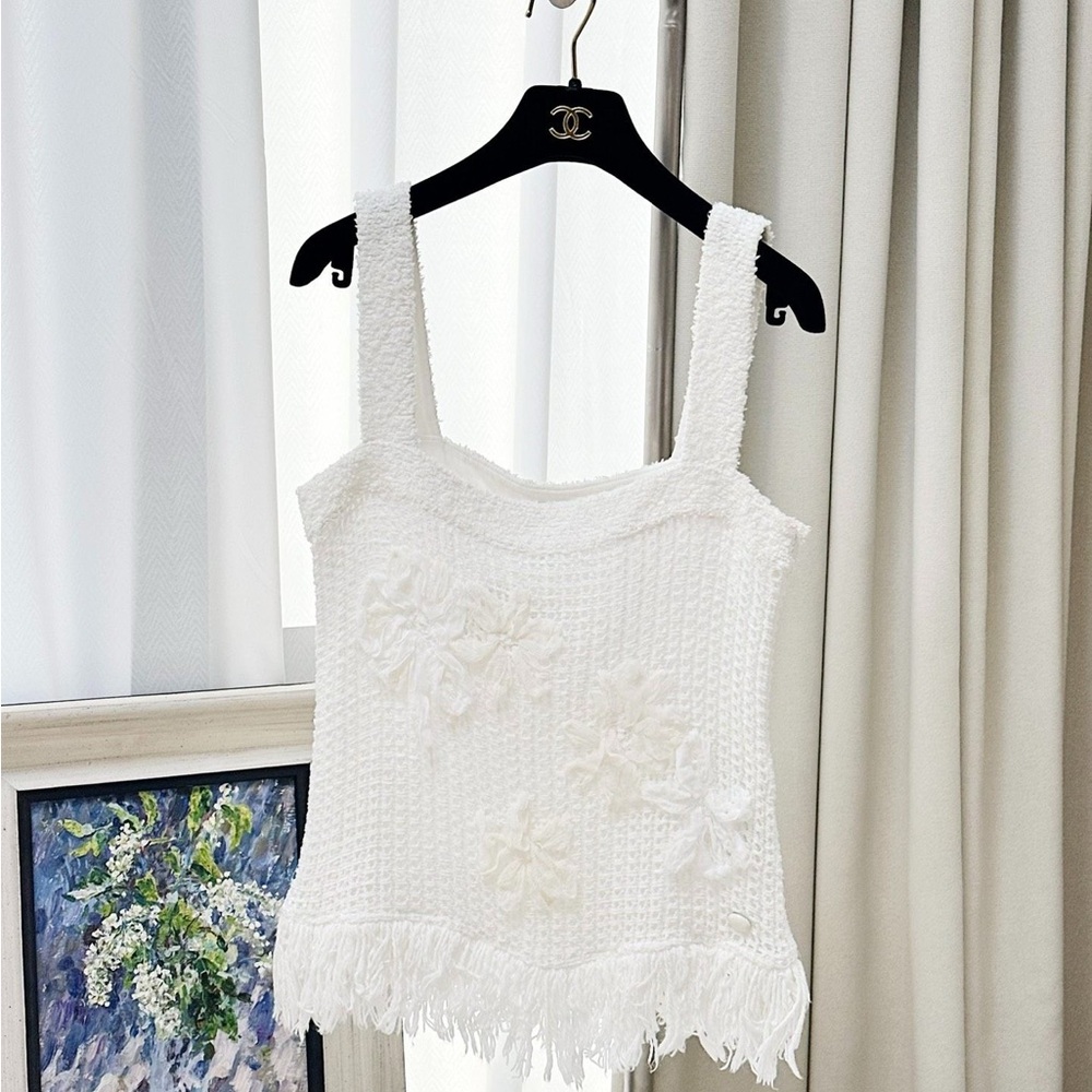 🚩steal Authentic CHANEL White Textured Fringe Blouse